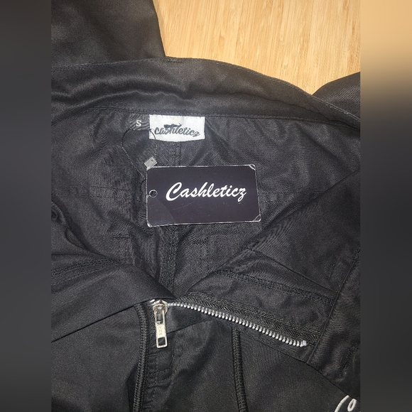 Cashleticz Cargo Pants Women's Size Small NWT - Picture 11 of 11